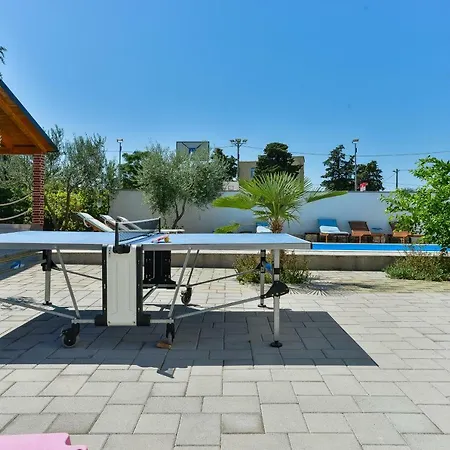 Apartman Crno *